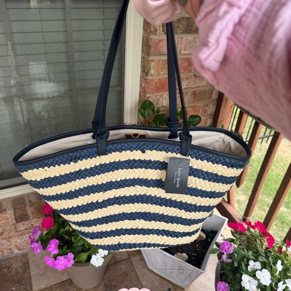Kate Spade Navy and Tan Dragon Fly Beach Tote 💕 - Picture 7 of 7